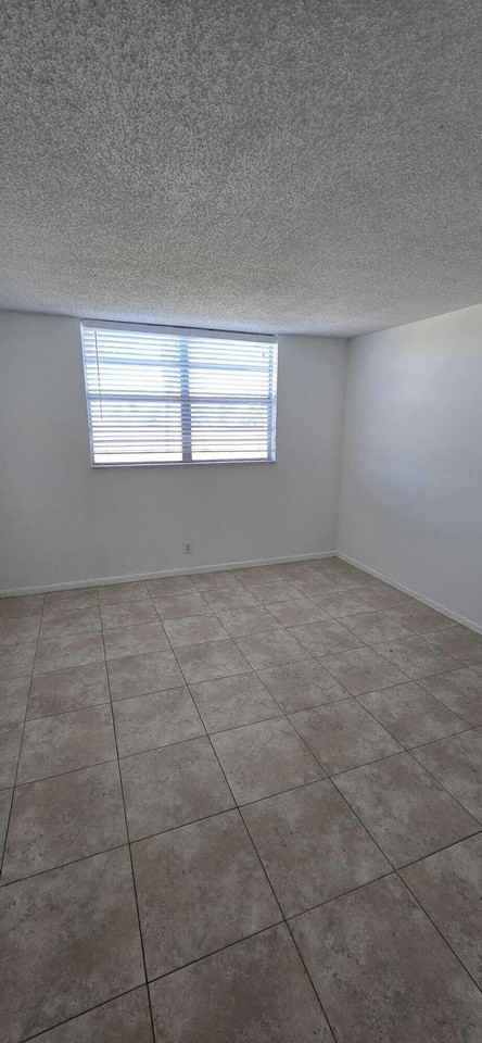 9949 Sandalfoot Blvd #531 - Photo 6 of 11