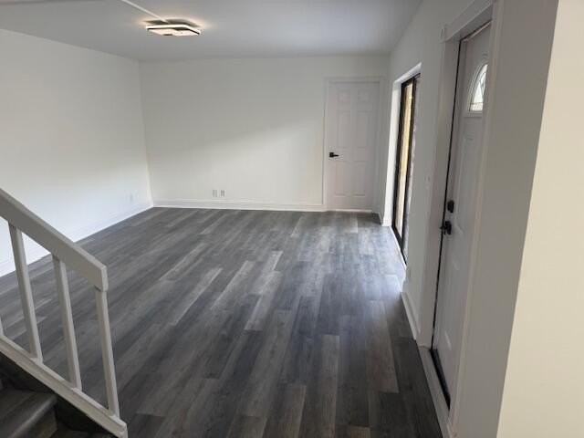 724 Springdale Cir - Photo 4 of 10