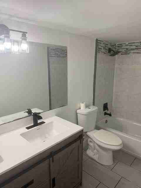 724 Springdale Cir - Photo 5 of 10