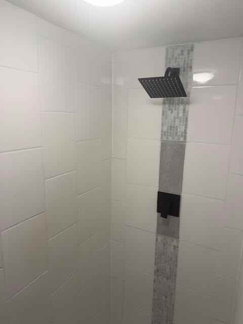 724 Springdale Cir - Photo 7 of 10