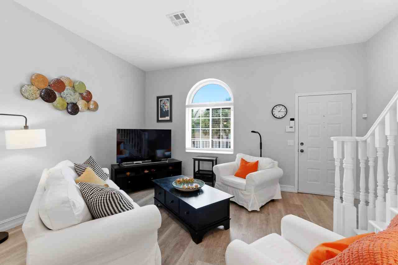 2445 Ne 14th Street Cswy #5-509 - Photo 3 of 28