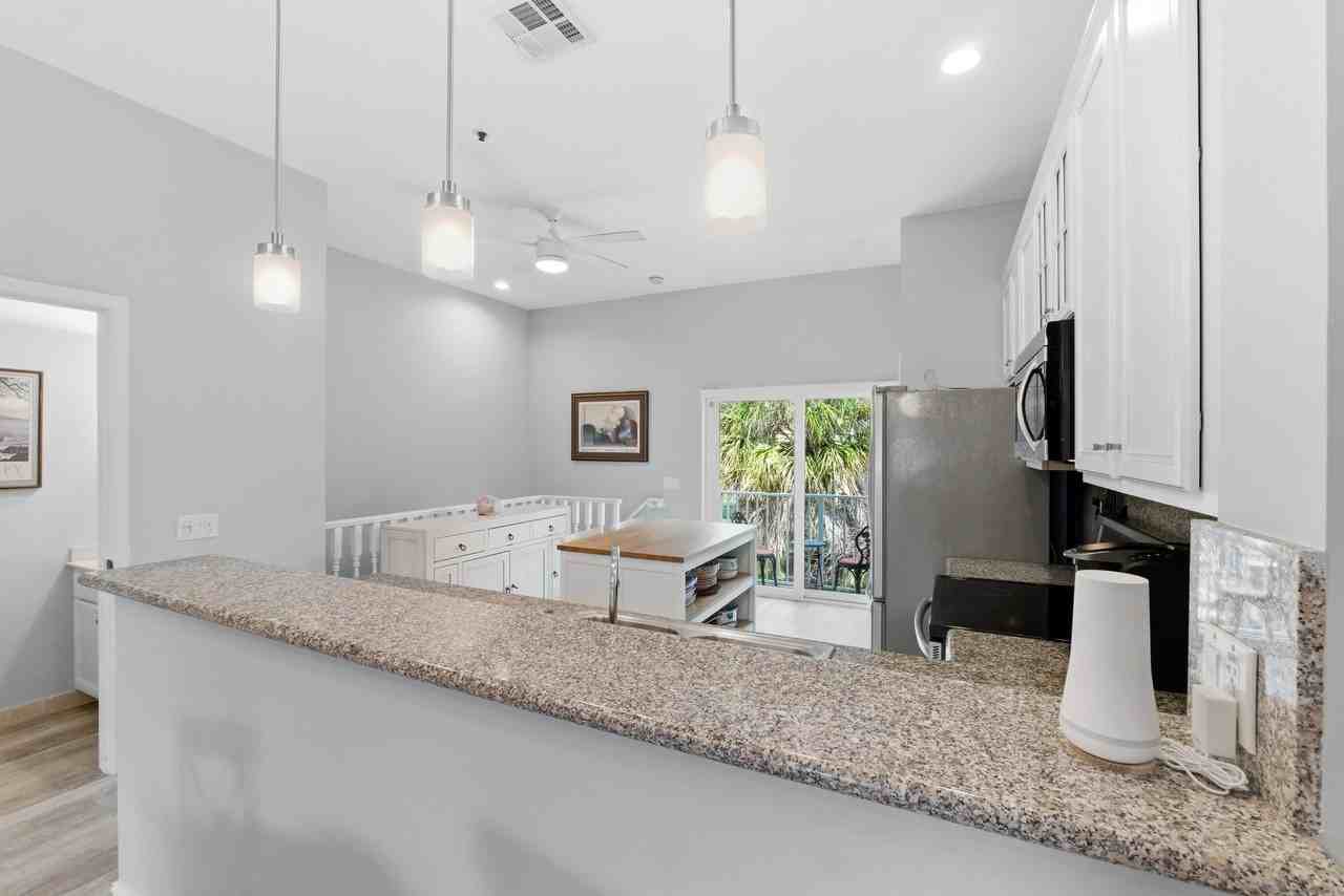 2445 Ne 14th Street Cswy #5-509 - Photo 5 of 28