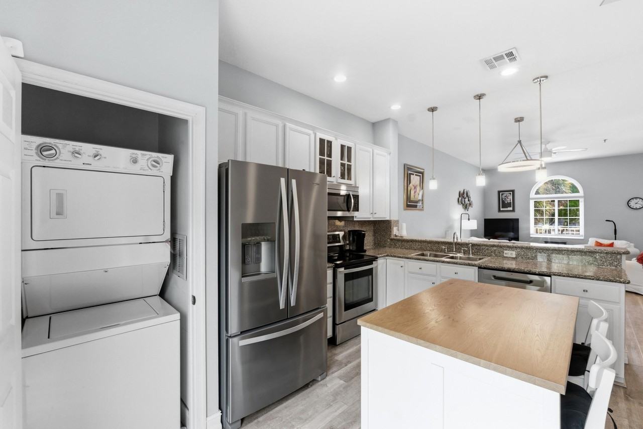 2445 Ne 14th Street Cswy #5-509 - Photo 4 of 27