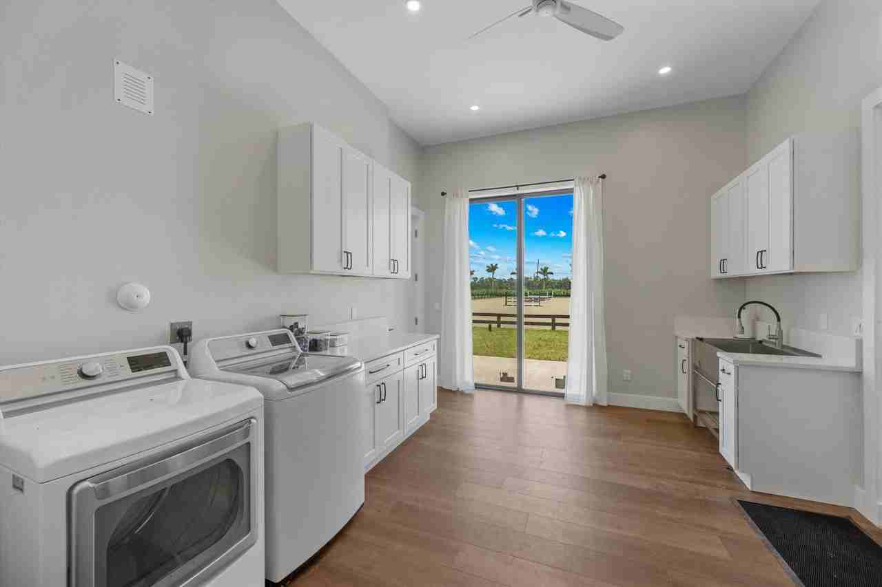 16175 Deer Path Ln - Photo 7 of 50