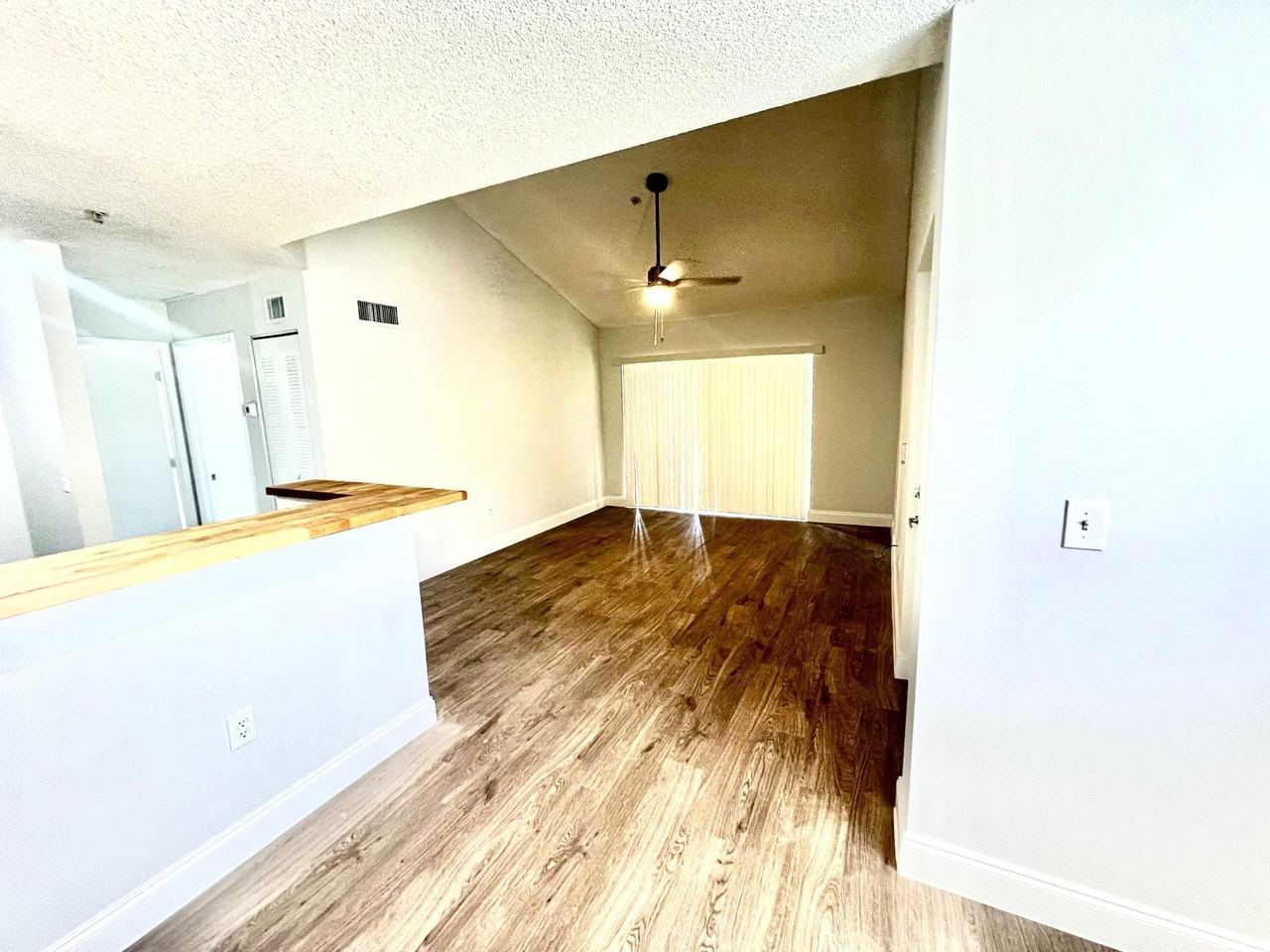 7840 Sonoma Springs Cir #208 - Photo 4 of 10