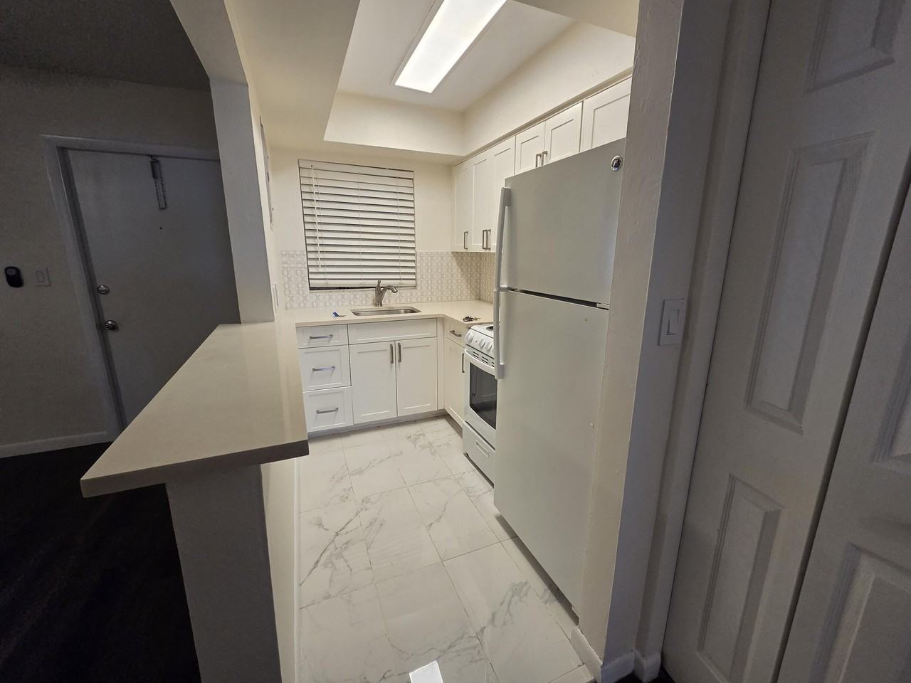 5630 Ne 18th Ave #304 - Photo 3 of 18