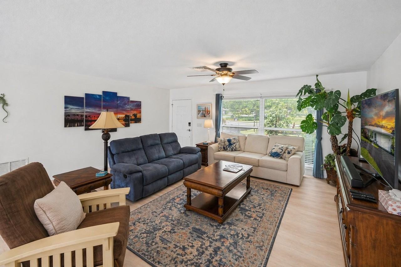 2066 5th Ct Se - Photo 7 of 50