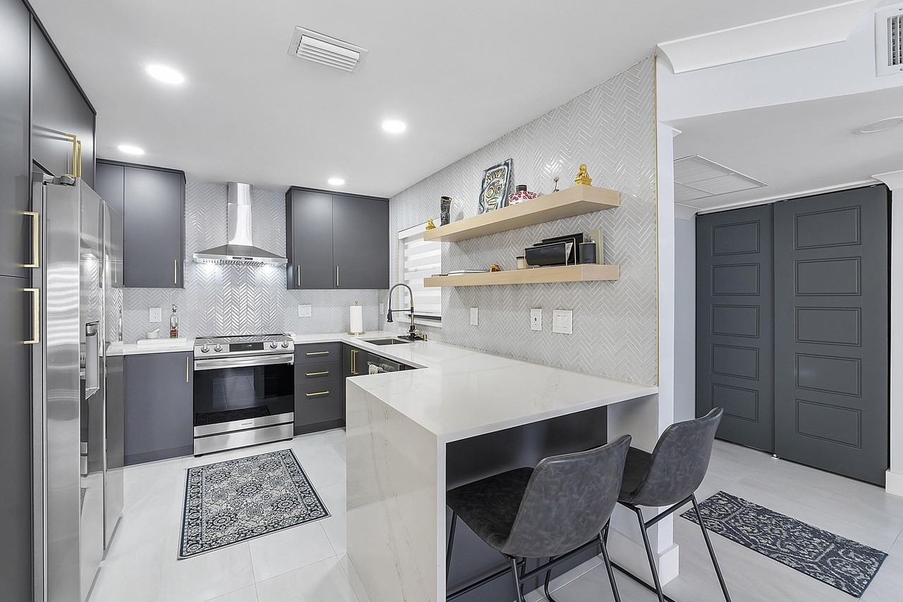 2678 Carambola Cir N #1762 - Photo 4 of 15