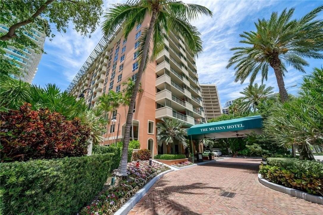 2951 S Bayshore Dr #415