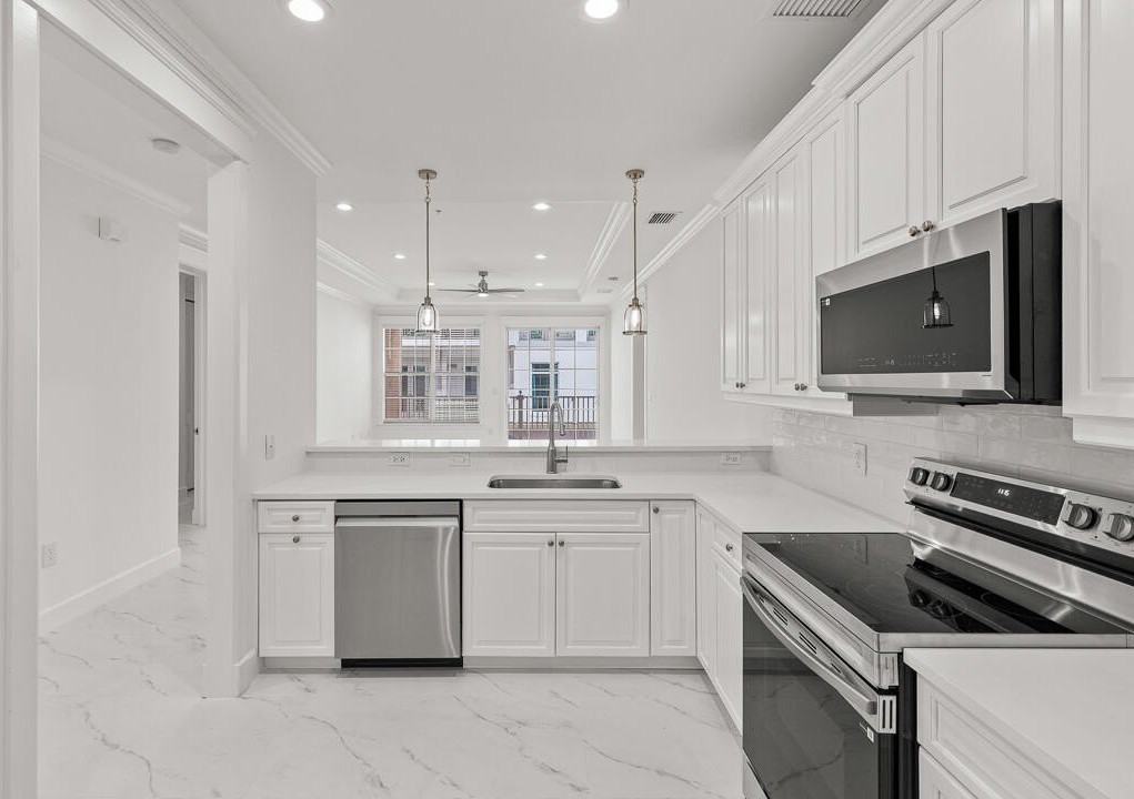 47 Sw Osceola St #206 - Photo 7 of 45