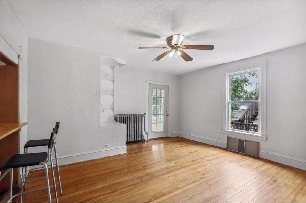 2515 Lyndale Ave S #3 - Photo 2 of 17