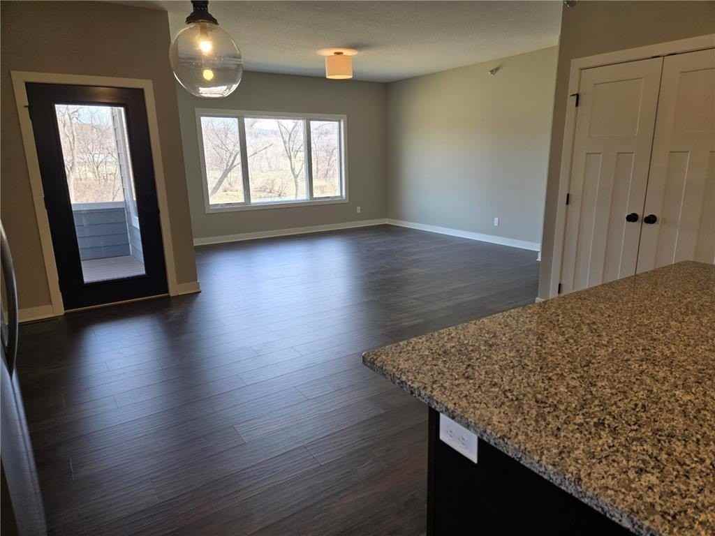 625 3rd St N - Photo 6 of 16