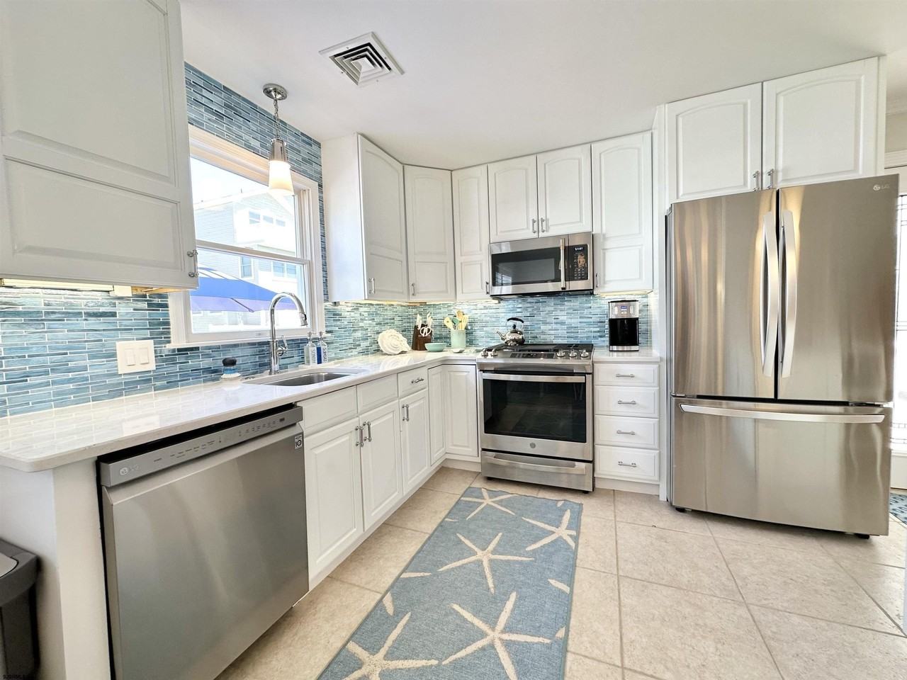 337 12th St S - Photo 6 of 36