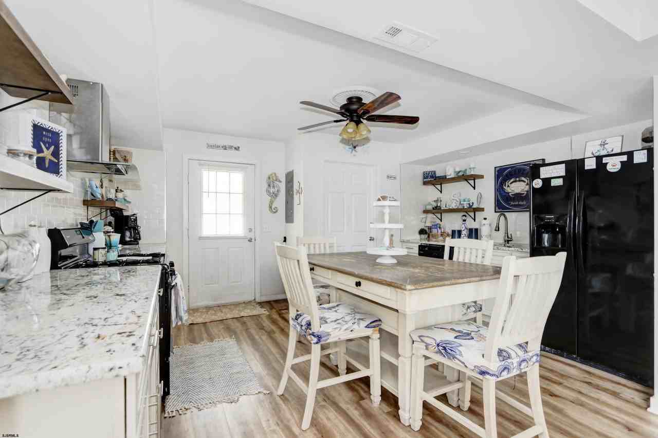 107 Chesapeake Bay Ct - Photo 6 of 17