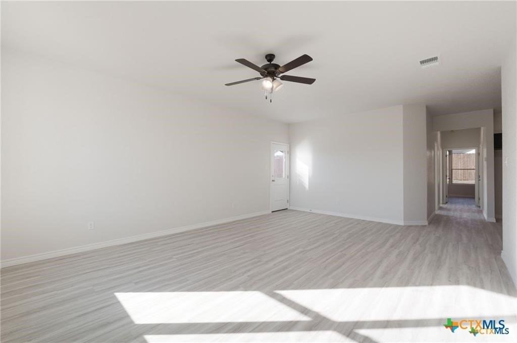 508 Adley Dr #B - Photo 3 of 17