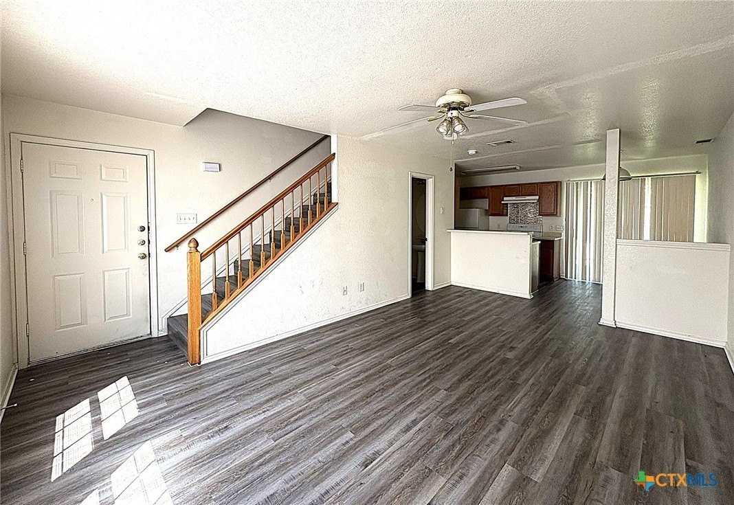 5709 Redstone Dr #D - Photo 2 of 11