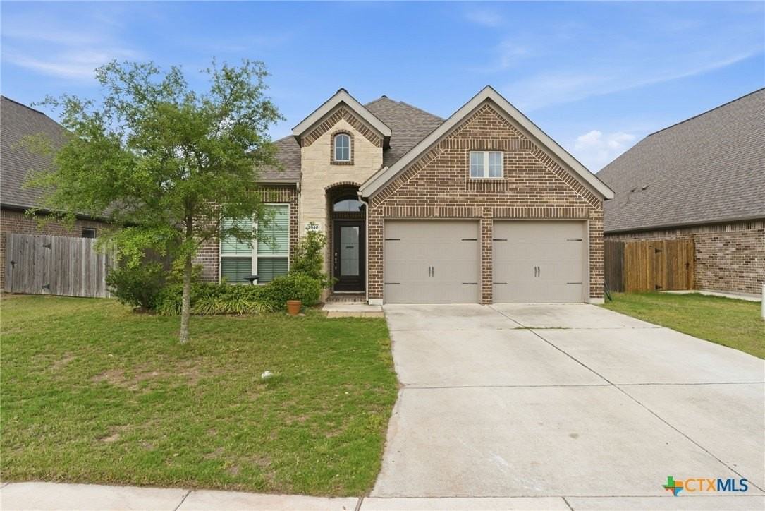 2940 Coral Way - Photo 2 of 39