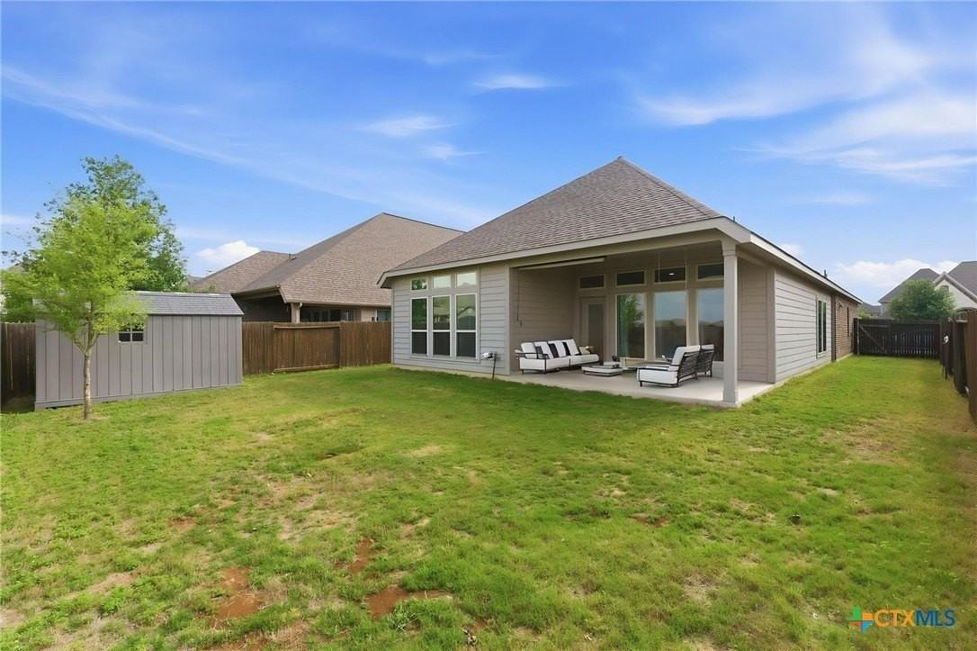 2940 Coral Way - Photo 5 of 39