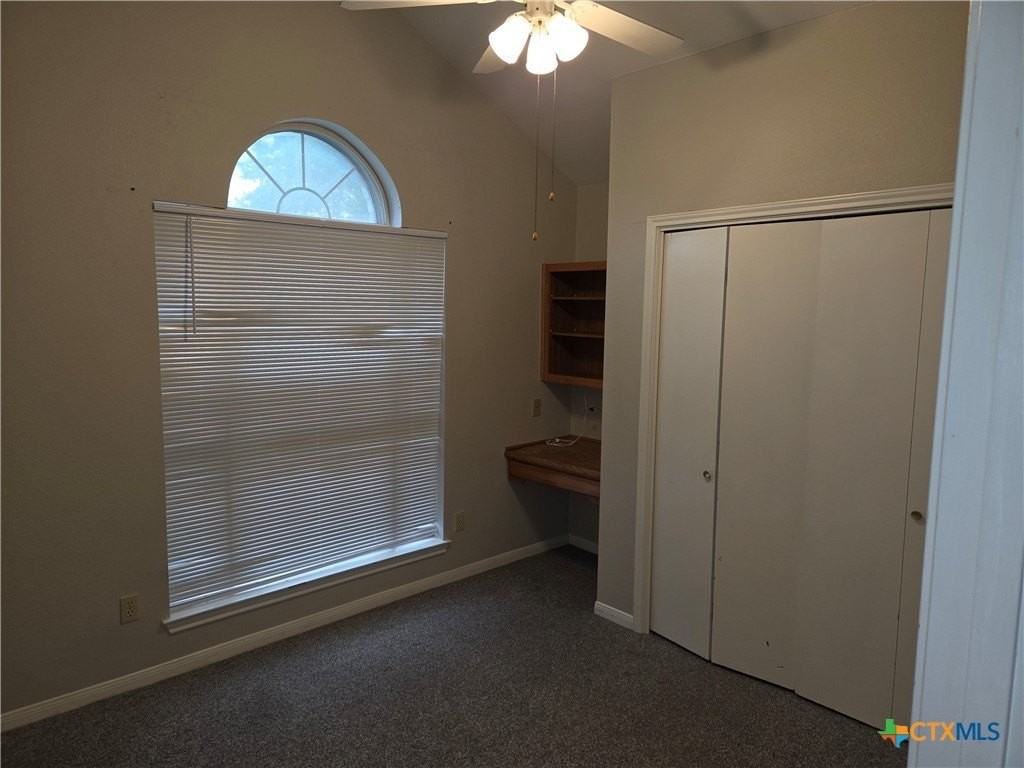 4706 Hartrick Bluff Rd - Photo 4 of 10