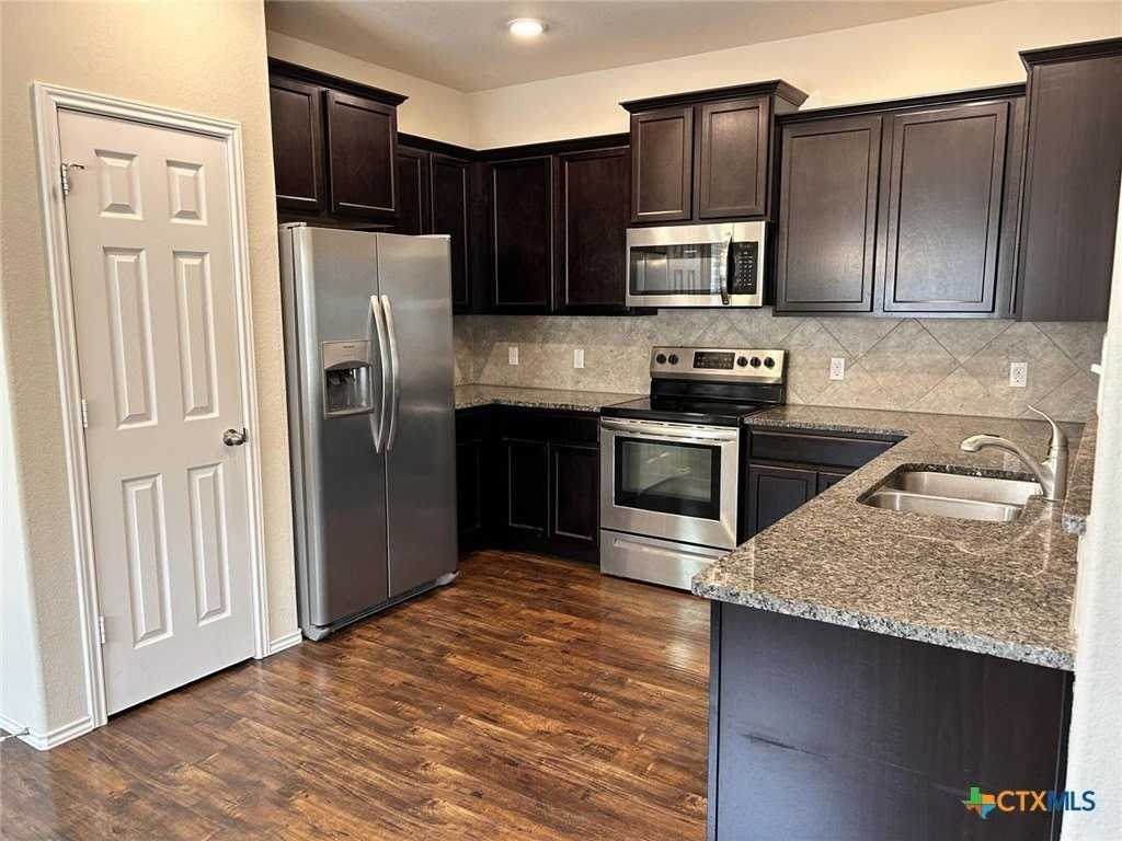 1309 Juneberry Park Dr - Photo 7 of 20