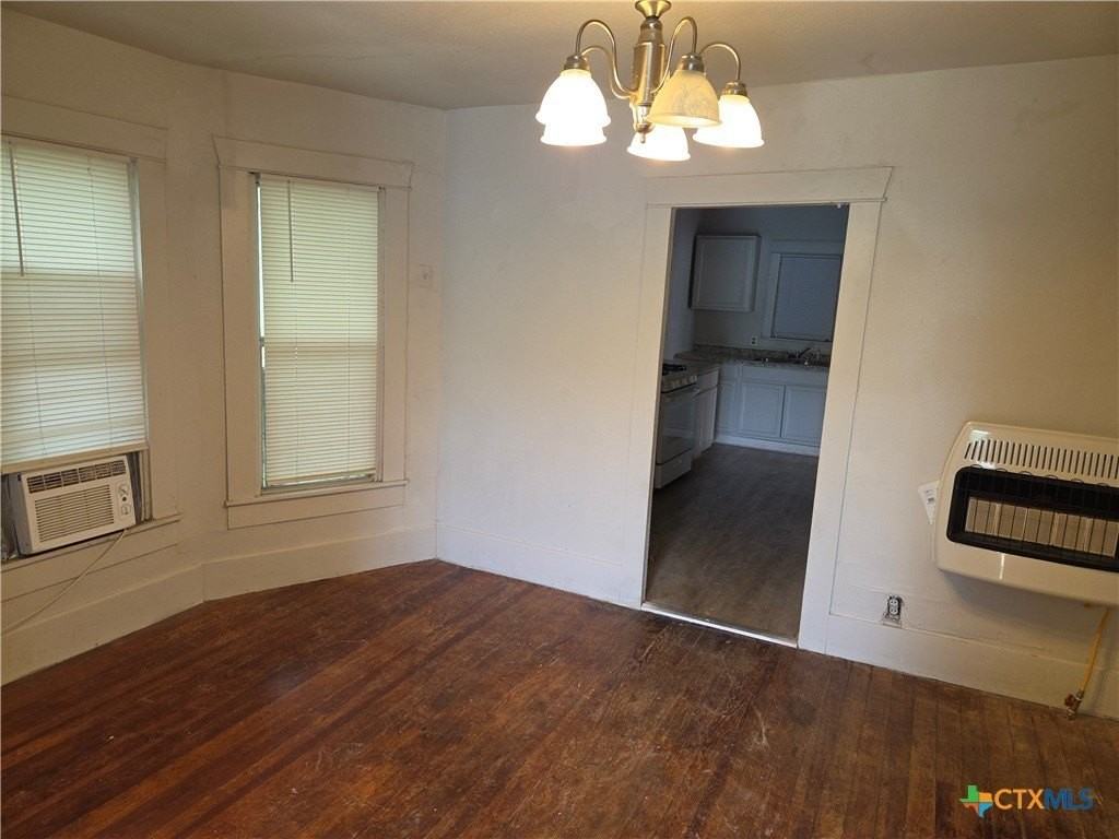 1219 S 10th St - Photo 3 of 7