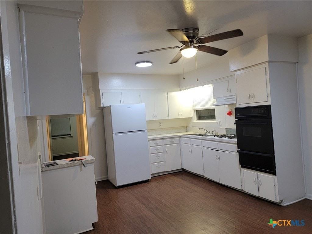 604 S 11th St - Photo 2 of 8