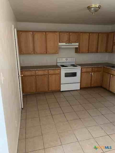 811 York Ave #A - Photo 5 of 11