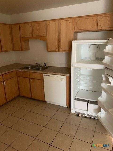 811 York Ave #A - Photo 6 of 11