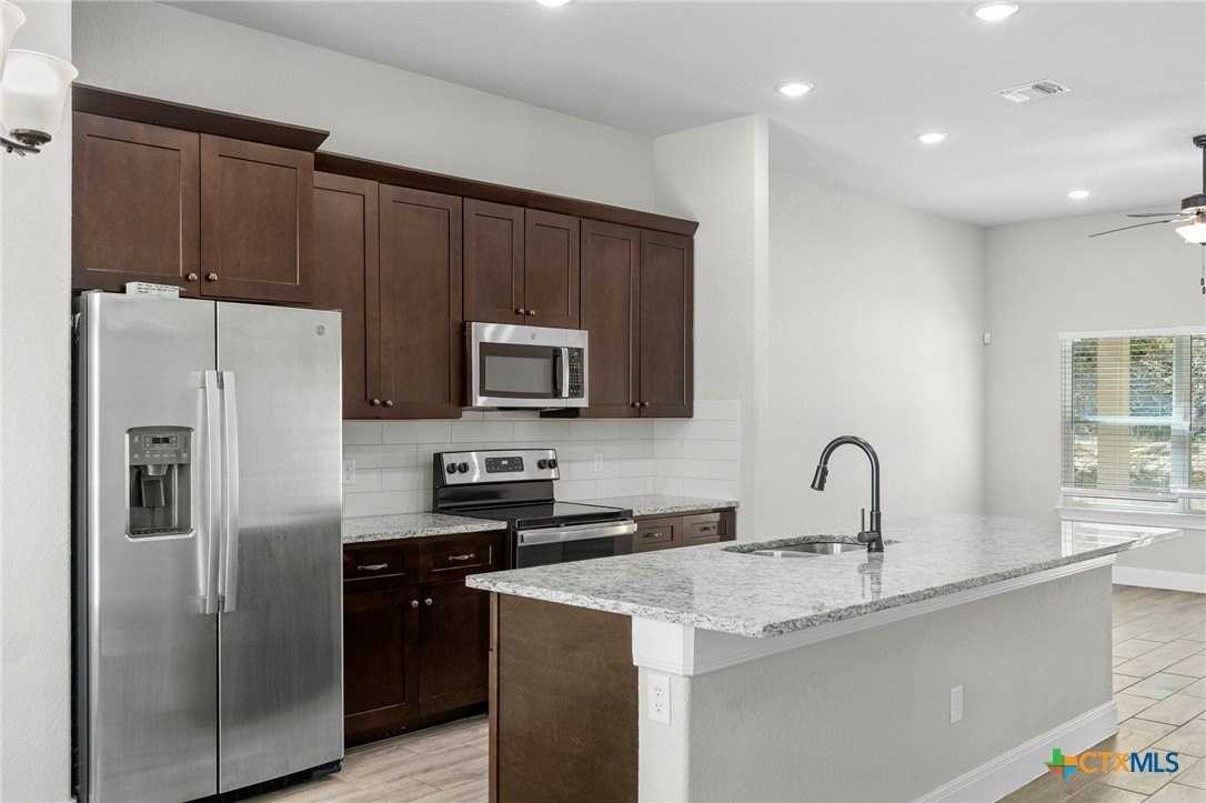 229 High Dr #A - Photo 4 of 22