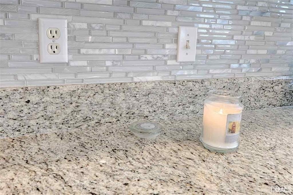 2035 Long Cove Cir - Photo 7 of 13