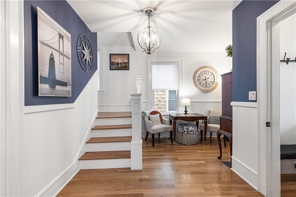 21 Bedlow Ave - Photo 4 of 34