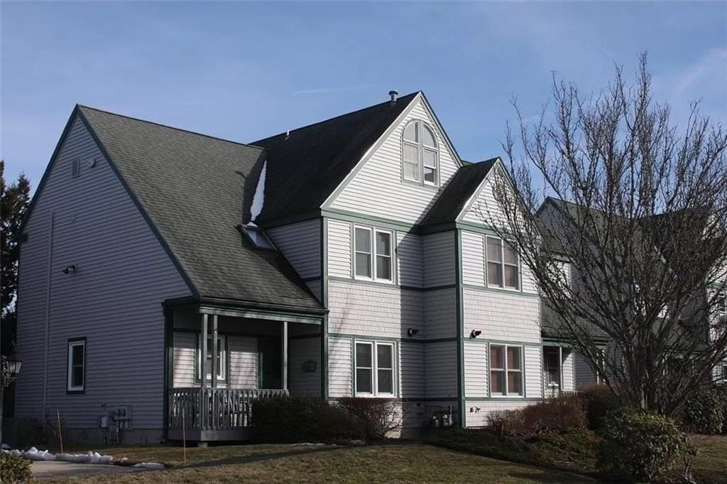 70 Houston Ave #70