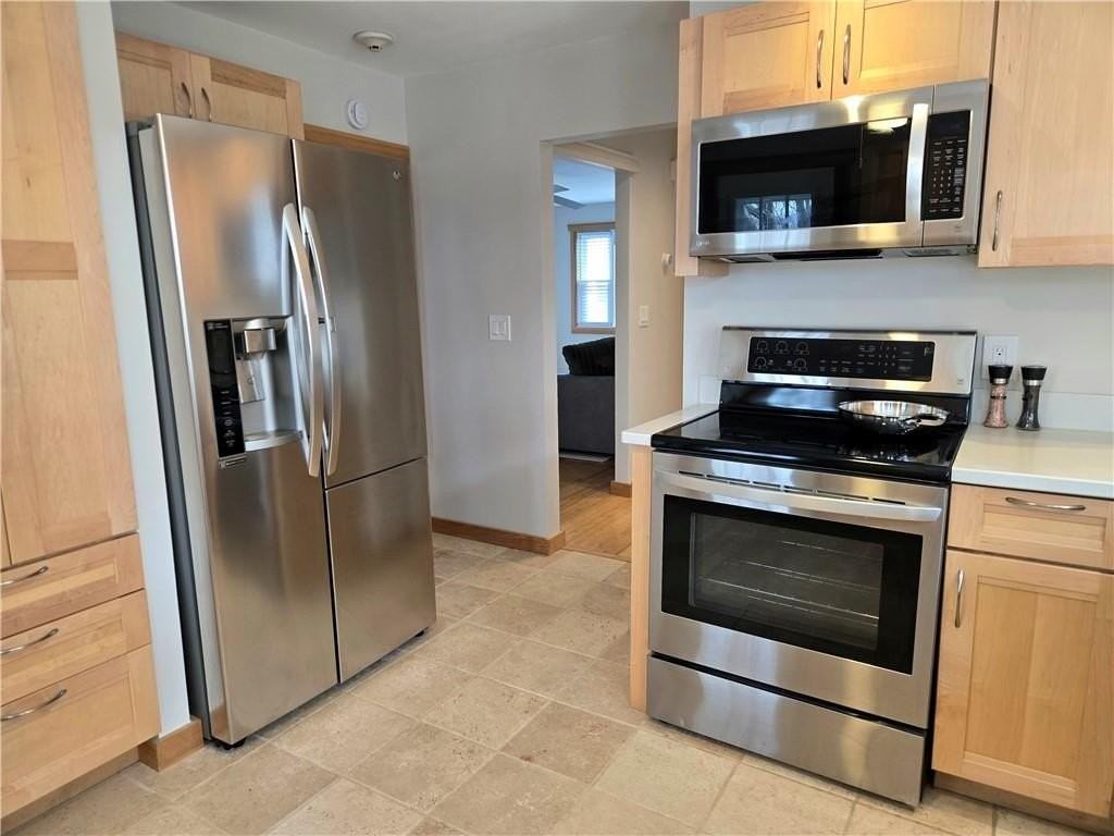 8 Caswell Ave #D - Photo 2 of 12