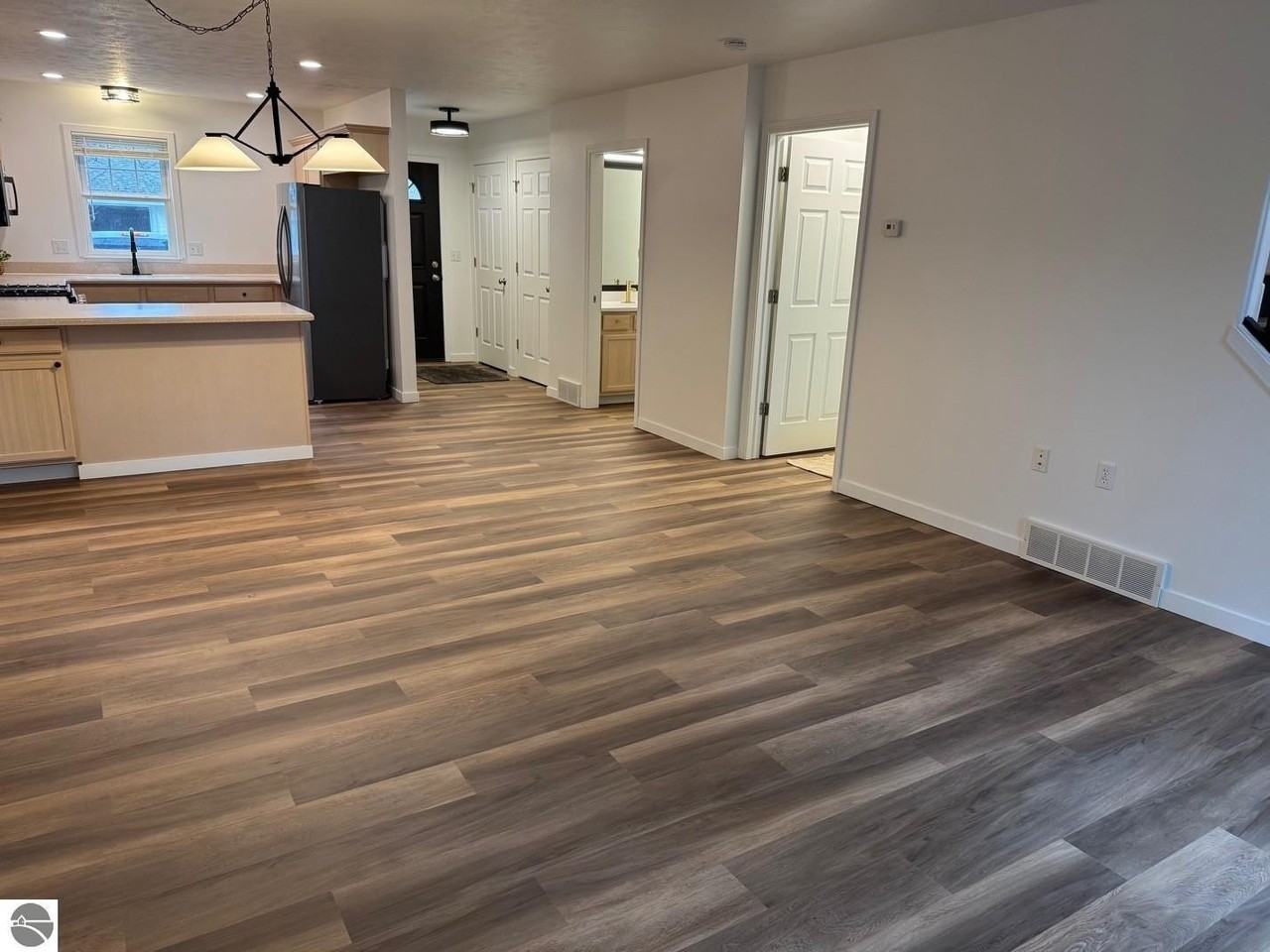 1495 Newport St #3 - Photo 6 of 32