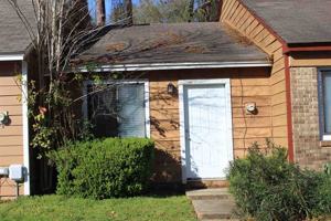 featured image of 2299 Sandpiper St