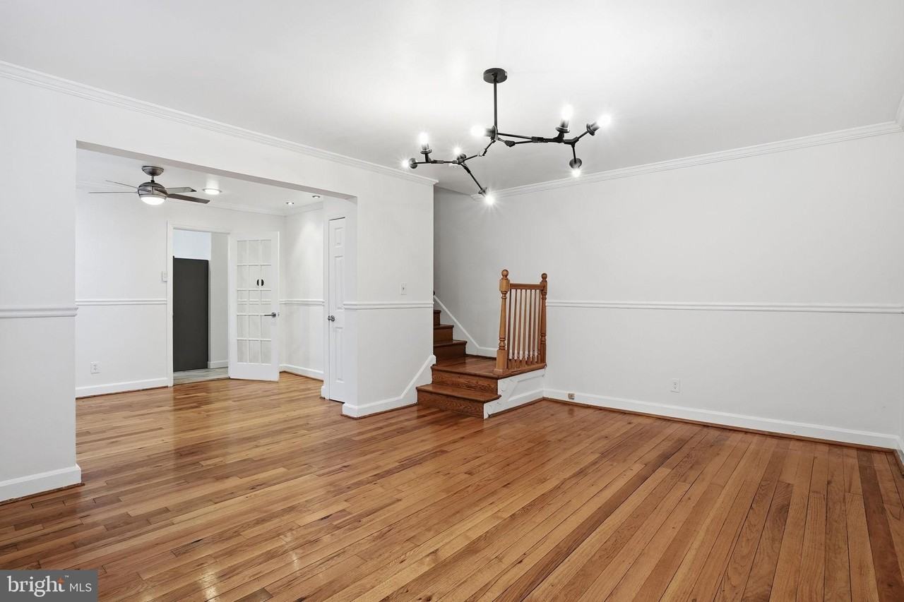 742 Congress St Se - Photo 2 of 25