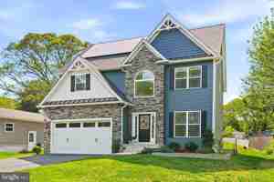 featured image of 722 Whitneys Landing Dr