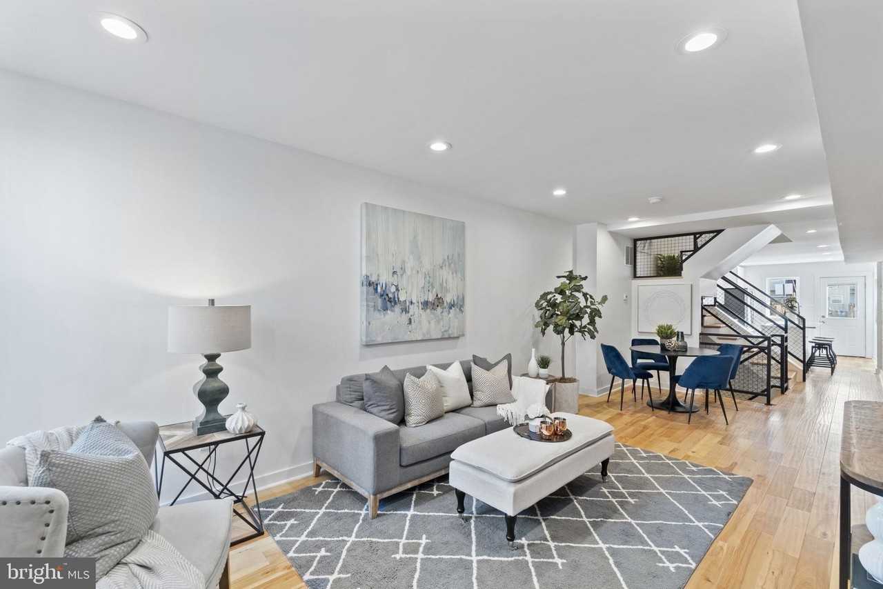 1825 S Hanover St - Photo 3 of 20