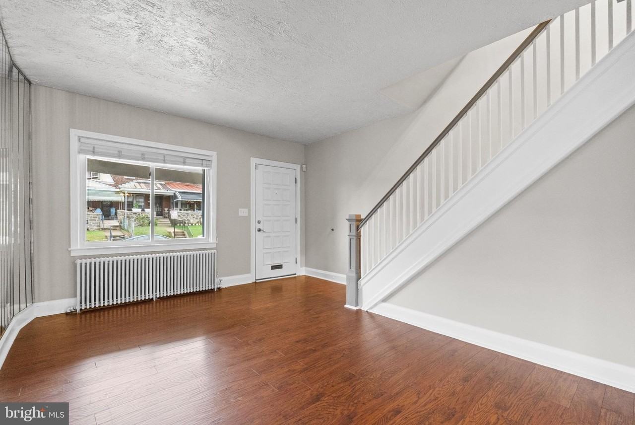 3700 Woodridge Rd - Photo 3 of 23