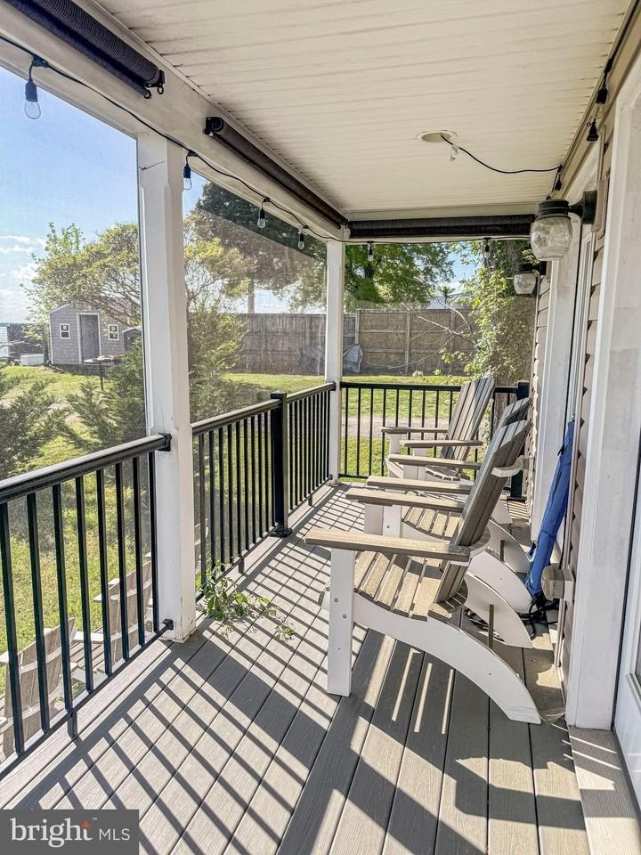 13505 S View Rd - Photo 4 of 32