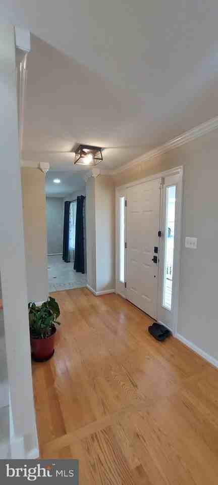 5001 Old Bartholows Rd - Photo 3 of 44