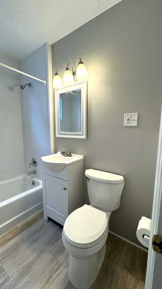 20 Union Ave #1 - Photo 5 of 12