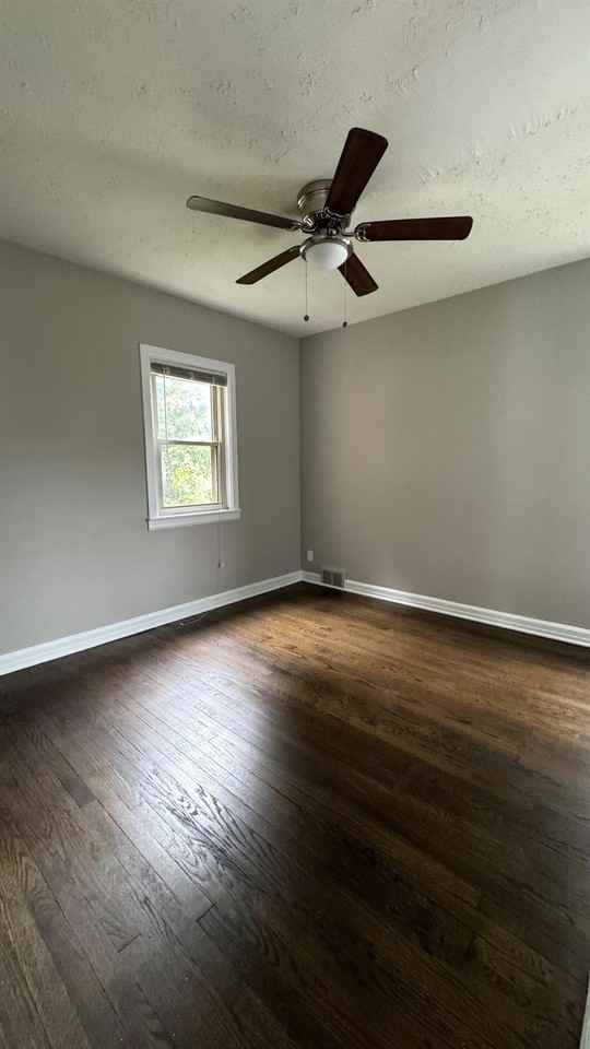 20 Union Ave #1 - Photo 7 of 12