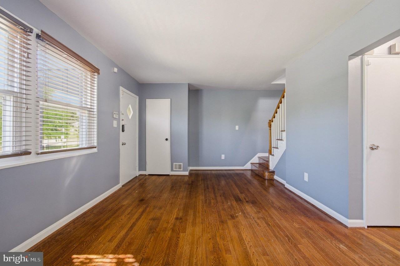 4402 23rd Pkwy - Photo 5 of 40