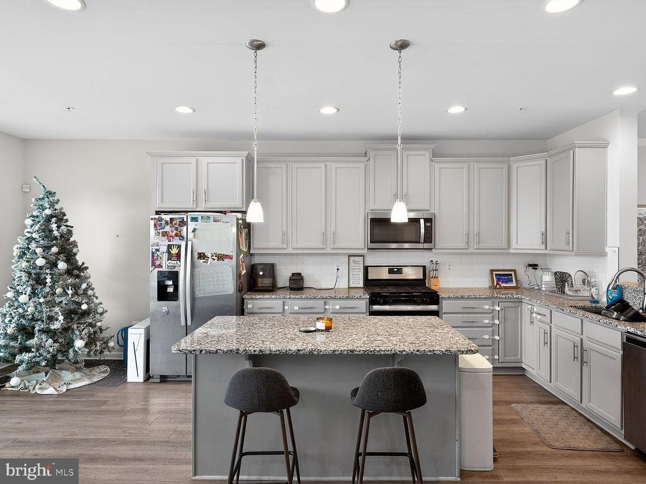 10321 Vista Meadow Way - Photo 4 of 16