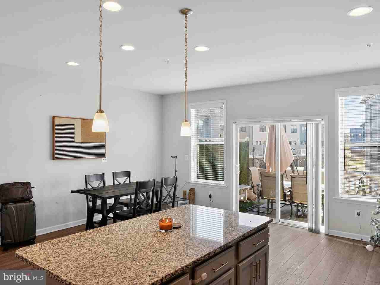 10321 Vista Meadow Way - Photo 6 of 16