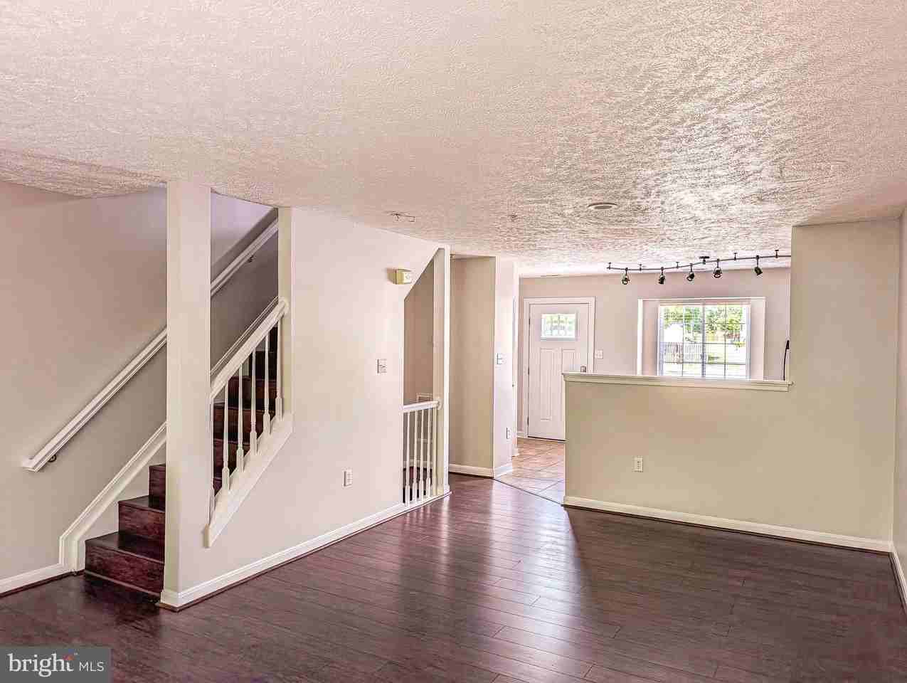 45503 Knockeyon Ln - Photo 7 of 26