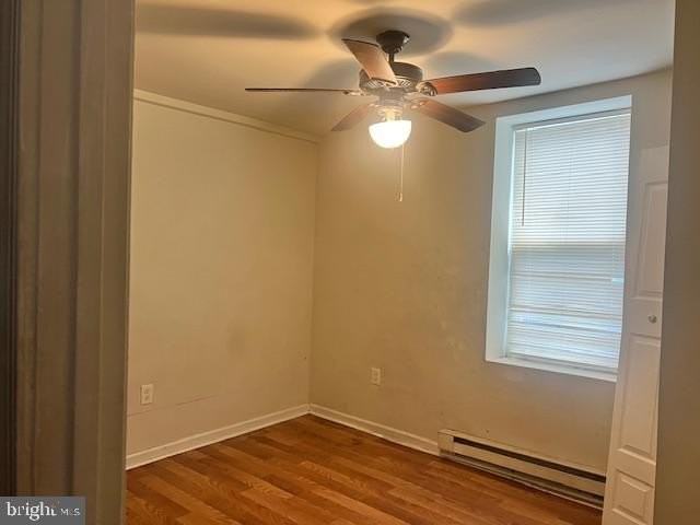 149 E Franklin St - Photo 4 of 7