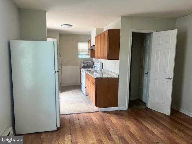 149 E Franklin St - Photo 7 of 7