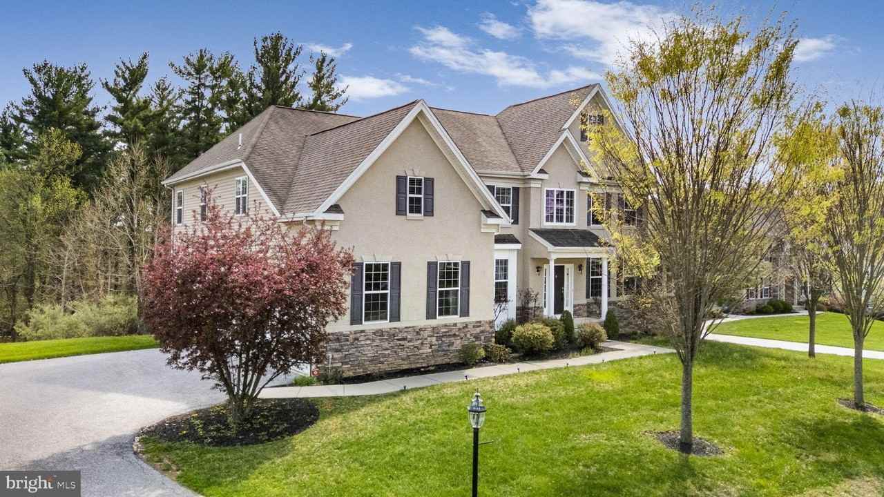 1417 Stockton Rd - Photo 2 of 39